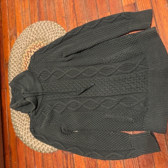 LL BEAN Double L® Mixed-Cable Sweater, Funnelneck  100% cotton yarns have a rema - Picture 5 of 7